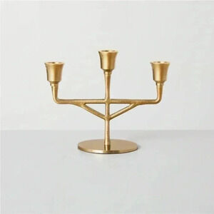 NWT Small 3ct Antiqued Metal Taper
Candelabra Brass Finish - Hearth & Ha…‎